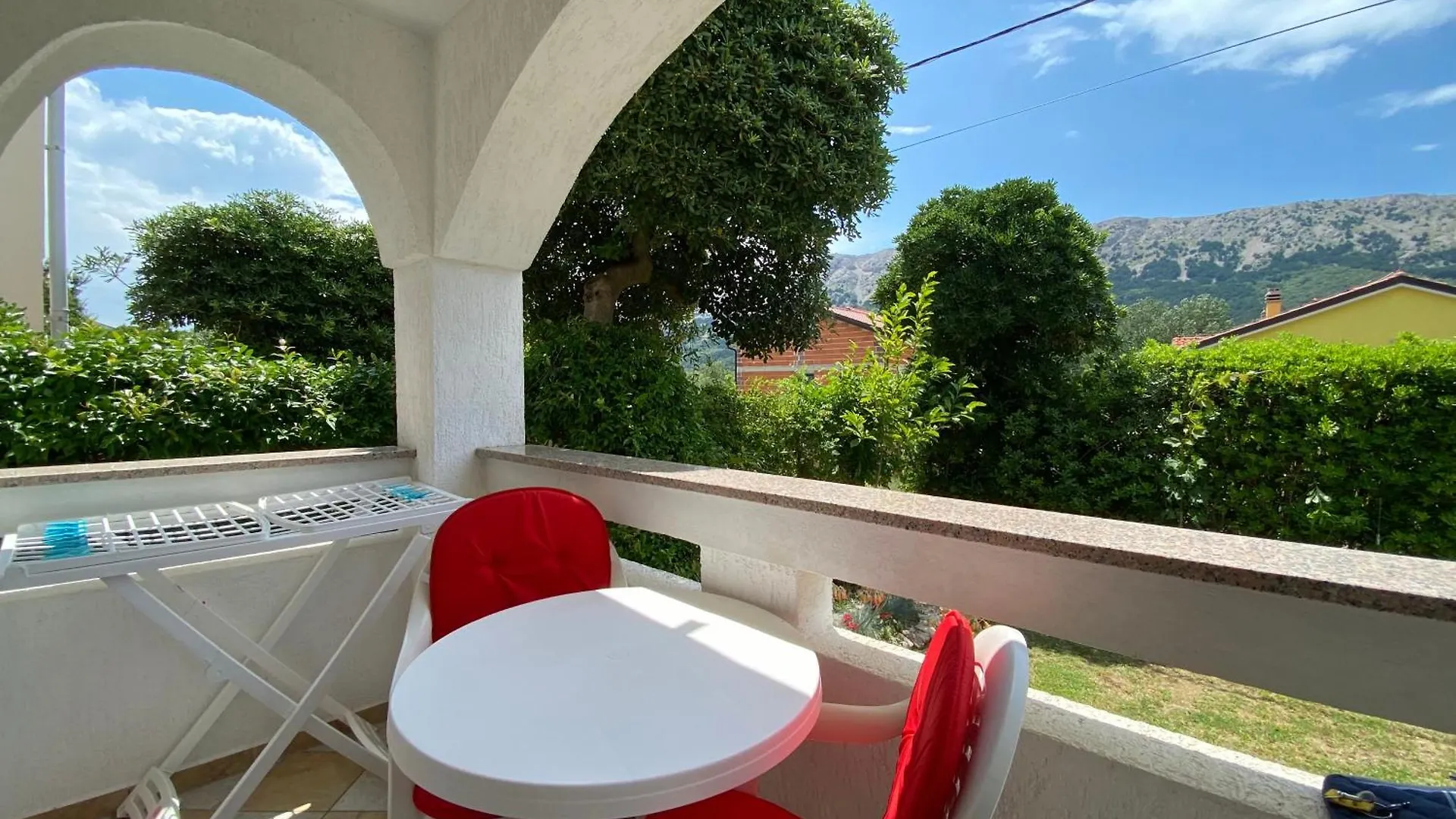 Apartments Anna III Baška 0*,  Κροατία