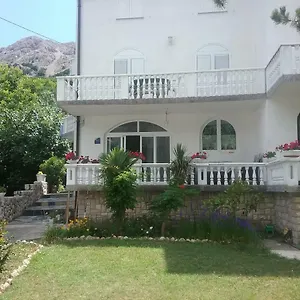 Apartman Put, Baska (Krk)