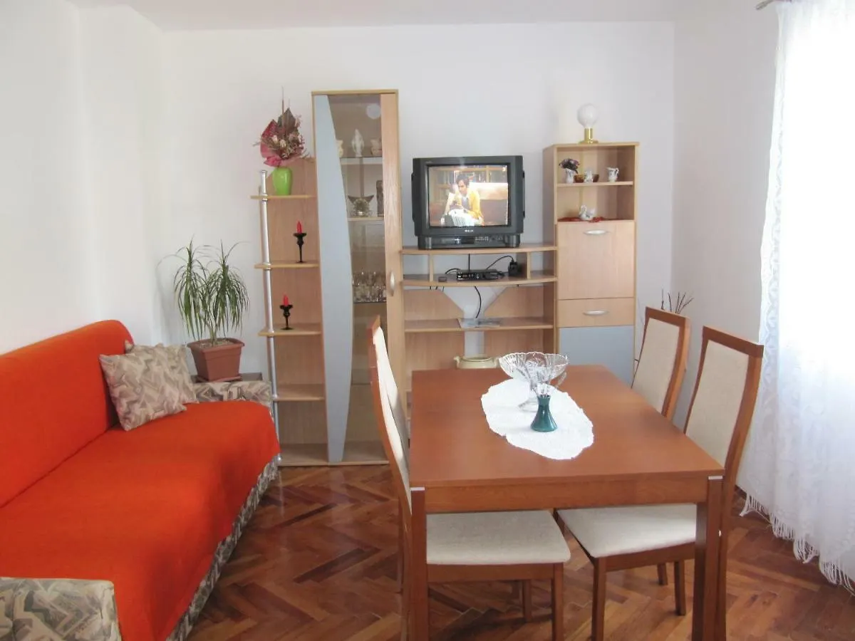 Apartments Anna III Baška Horvátország